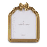 CORNICE CON FIOCCO TONO SU TONO